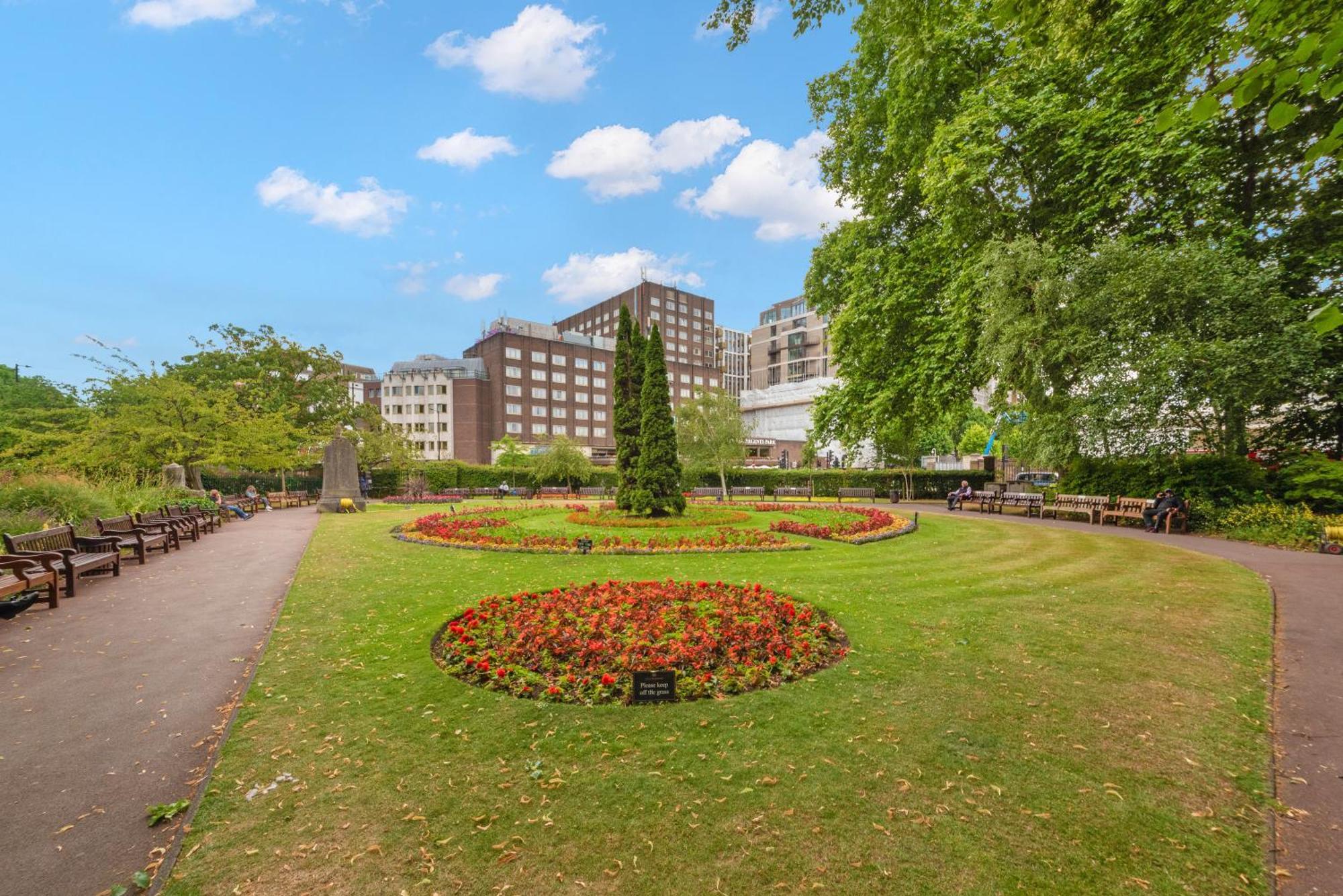 Delux 1 Bd Regents Park Nw8 * Londra